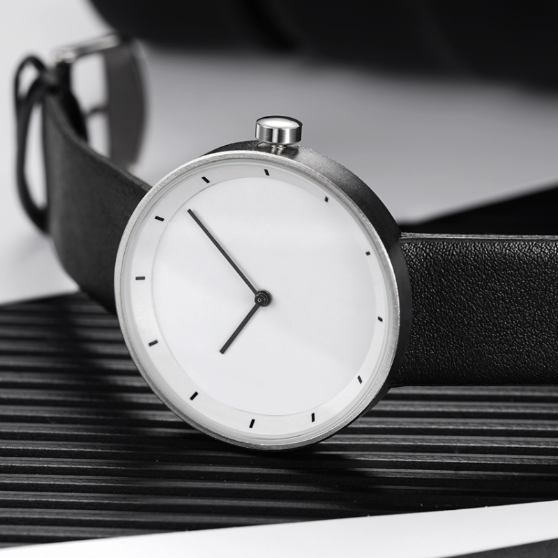 Minimalist Style Quartz Wrist Watch