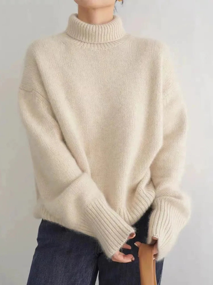 Isabella | Comfortable Turtleneck