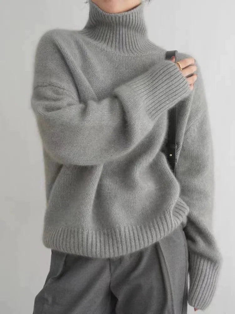 Isabella | Comfortable Turtleneck