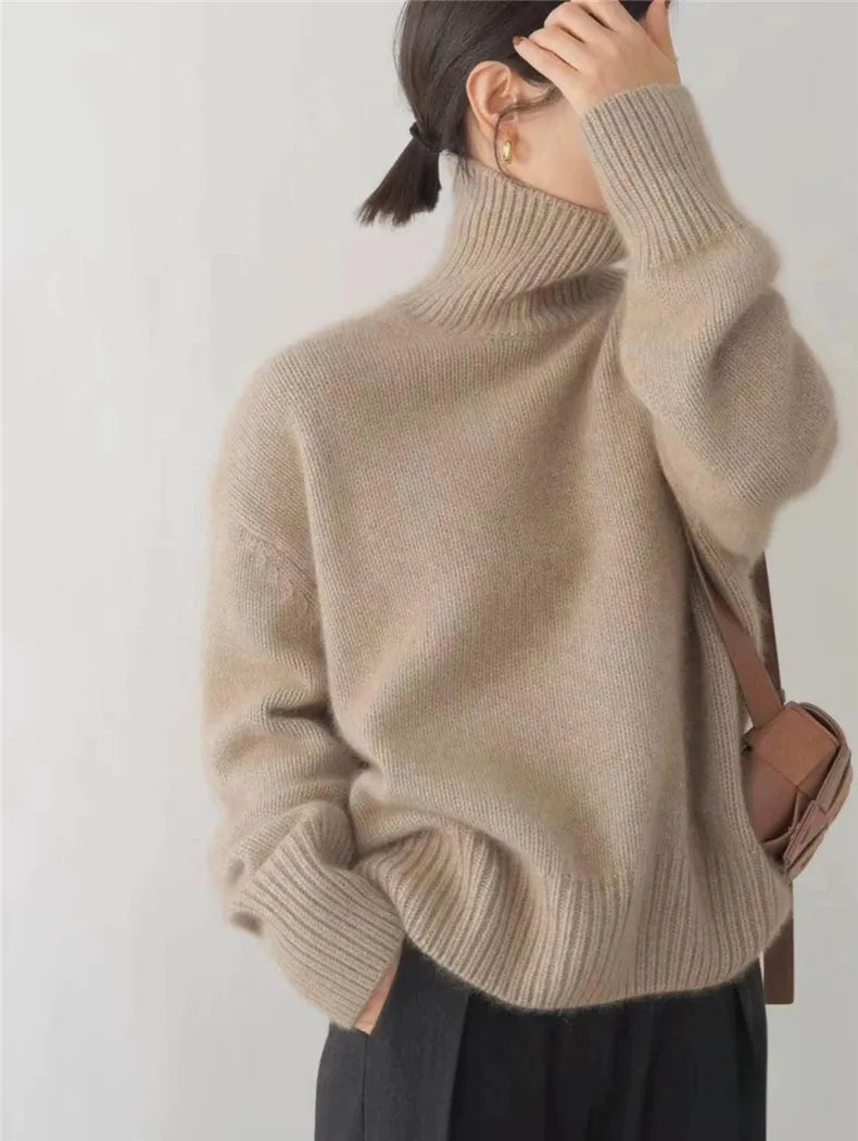 Isabella | Comfortable Turtleneck